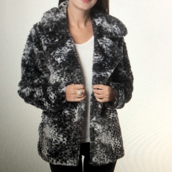 Marigold + lotus faux fur coat Sz L / XL NWT - Picture 2 of 10